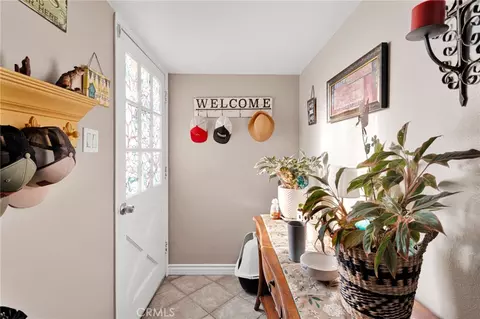 Entry Way - 108 W Desert View Dr, Barstow, CA 92311 photo 1 of 2