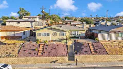 View/Area - 108 W Desert View Dr, Barstow, CA 92311 photo 2 of 6