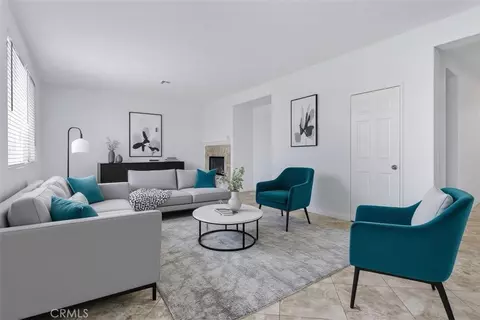 Living - 13957 Katelyn St, Hesperia, CA 92345 photo 4 of 11