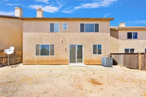 Exterior - 13957 Katelyn St, Hesperia, CA 92345 photo 7 of 7