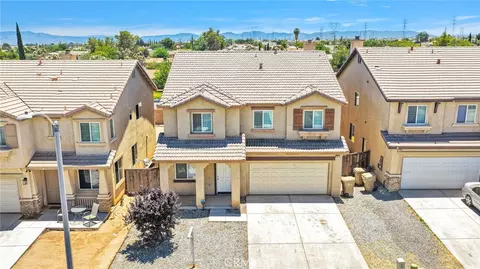 View/Area - 13957 Katelyn St, Hesperia, CA 92345 photo 2 of 8