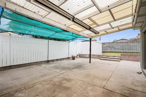 Exterior - 124 N N Pne, Rialto, CA 92376 photo 3 of 11