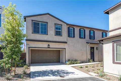 2212 N Baldridge Canyon Ct, Highland, CA 92346