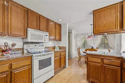 671 Dover Dr, San Bernardino, CA 92407 photo 12