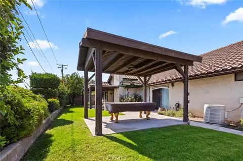 671 Dover Dr, San Bernardino, CA 92407 photo 35