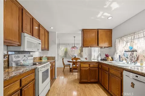 671 Dover Dr, San Bernardino, CA 92407 photo 11