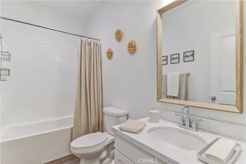 Bath - 14148 Amici Pl, Beaumont, CA 92223 photo 4 of 8