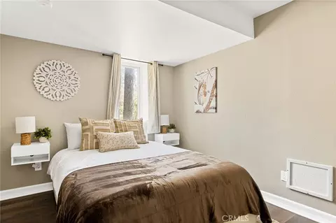 Bedroom - 1213 Montreal Dr, Lake Arrowhead, CA 92352 photo 3 of 9