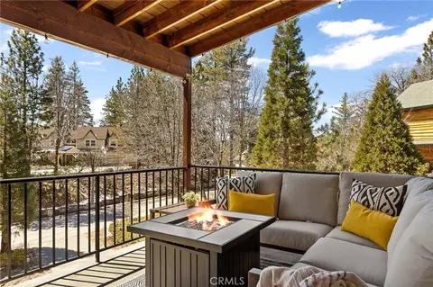 Exterior - 1213 Montreal Dr, Lake Arrowhead, CA 92352 photo 2 of 6