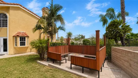 Exterior - 3243 Yardley, Simi Valley, CA 93063 photo 6 of 18