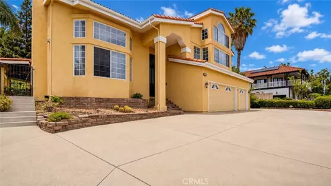 Exterior - 3243 Yardley, Simi Valley, CA 93063 photo 4 of 18