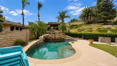 Exterior - 3243 Yardley, Simi Valley, CA 93063 photo 7 of 18