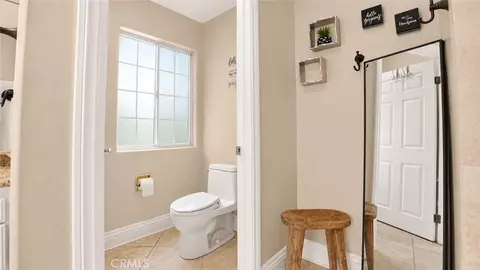 Entry Way - 3243 Yardley, Simi Valley, CA 93063 photo 4 of 9
