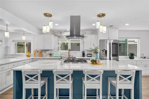 Kitchen - 1015 Summit, Crestline, CA 92325 photo 3 of 7