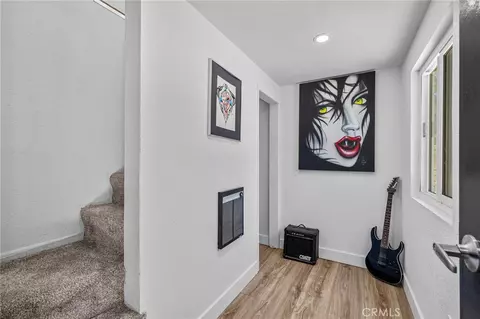 Entry Way - 1015 Summit, Crestline, CA 92325 photo 5 of 6