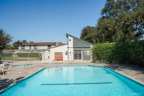 Exterior - 555 D, Upland, CA 91786 photo 7 of 9