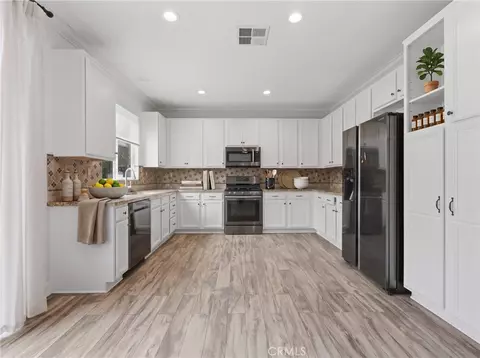 2180 Stonewood, Mentone, CA 92359 photo 20