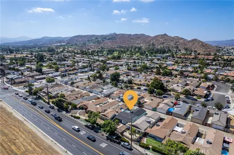 385 E Stetson, Hemet, CA 92543 photo 31