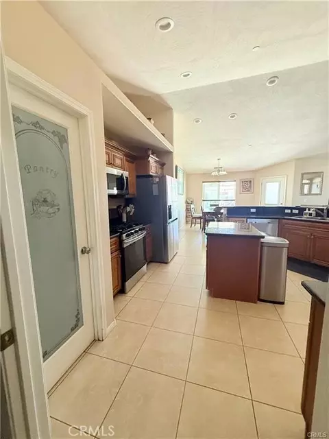 17443 Walnut, Hesperia, CA 92345 photo 7