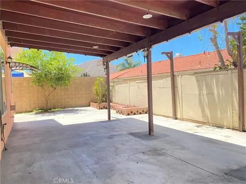 11720 Malagon Dr, Fontana, CA 92337 photo 19