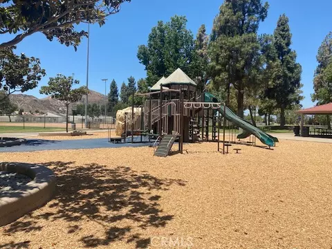 11720 Malagon Dr, Fontana, CA 92337 photo 40