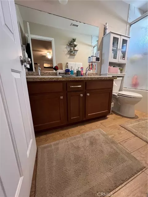9220 Jacaranda, Hesperia, CA 92345 photo 23