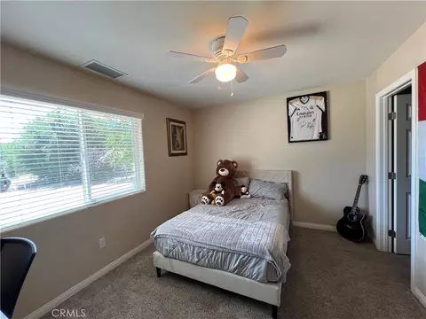 9220 Jacaranda, Hesperia, CA 92345 photo 17