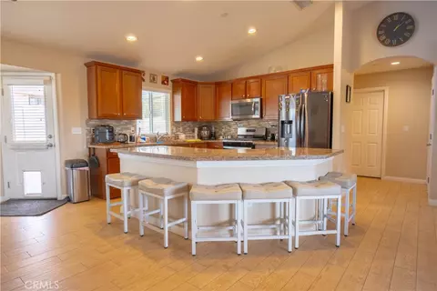 Kitchen - 9220 Jacaranda, Hesperia, CA 92345 photo 2 of 2
