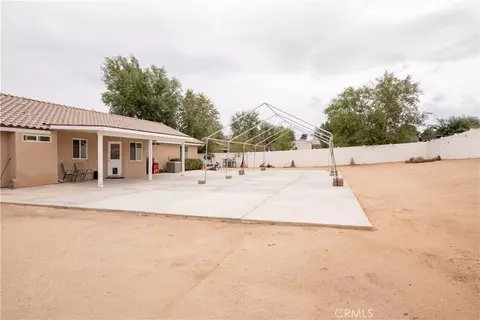 Exterior - 9220 Jacaranda, Hesperia, CA 92345 photo 5 of 5
