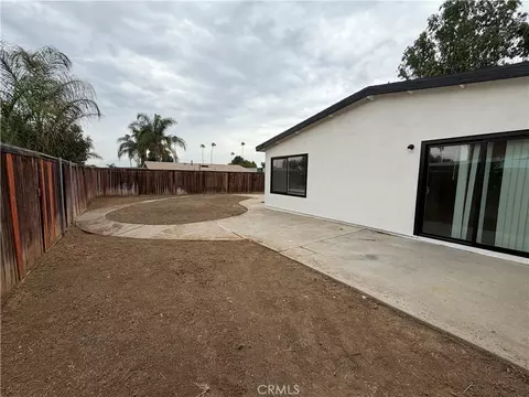 Exterior - 7335 Lydia Ave, Riverside, CA 92504 photo 4 of 9