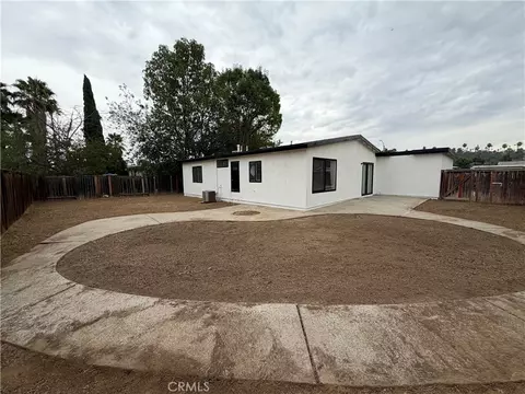 Exterior - 7335 Lydia Ave, Riverside, CA 92504 photo 5 of 9