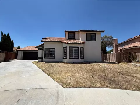201 Tahquitz Pl, Palmdale, CA 93550
