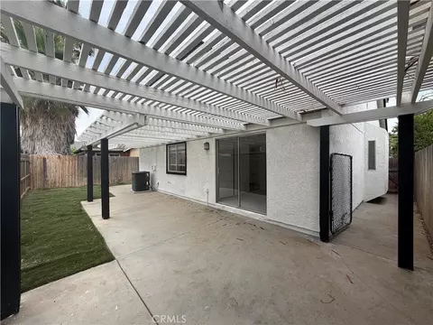 Exterior - 117 Evergreen Pl, Perris, CA 92571 photo 4 of 6
