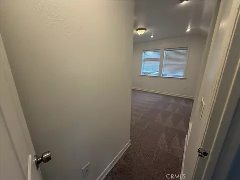 Entry Way - 117 Evergreen Pl, Perris, CA 92571 photo 5 of 7
