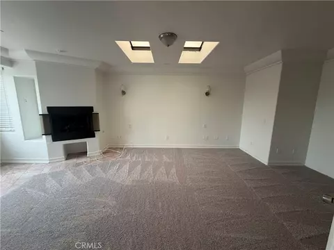 Living - 117 Evergreen Pl, Perris, CA 92571 photo 4 of 6