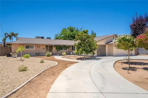 Exterior - 17345 Vista St, Hesperia, CA 92345 photo 1 of 22
