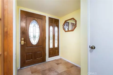 Entry Way - 17345 Vista St, Hesperia, CA 92345 photo 1 of 2