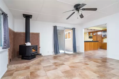 Living - 17345 Vista St, Hesperia, CA 92345 photo 1 of 6
