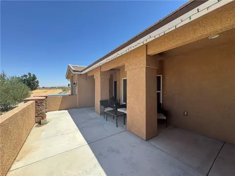 Exterior - 21832 Thunderbird, Apple Valley, CA 92307 photo 6 of 7