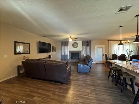 Other - 21832 Thunderbird, Apple Valley, CA 92307 photo 4 of 6