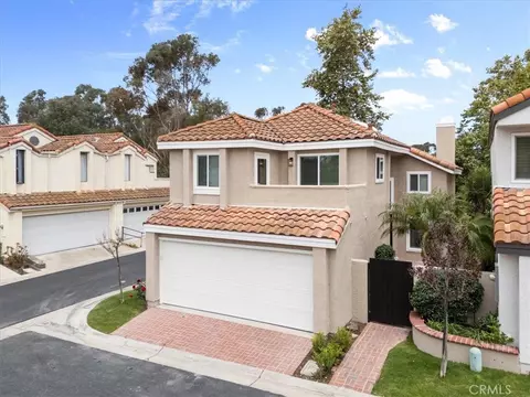 1945 Sundance, Costa Mesa, CA 92627