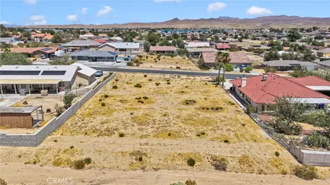 26708 Hitching Post Ln, Helendale, CA 92342 photo 7