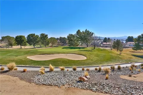 26708 Hitching Post Ln, Helendale, CA 92342 photo 16