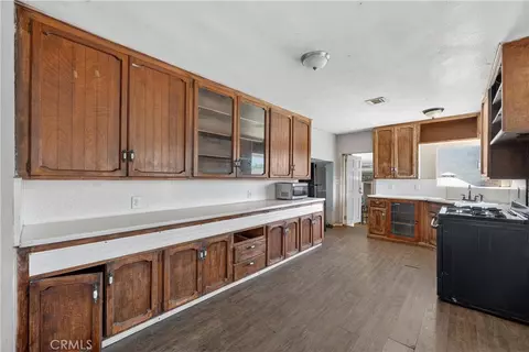 Kitchen - 5145 Mitchell, Riverside, CA 92505 photo 2 of 3