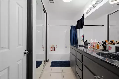 Bath - 14513 Palm St, Adelanto, CA 92301 photo 3 of 3