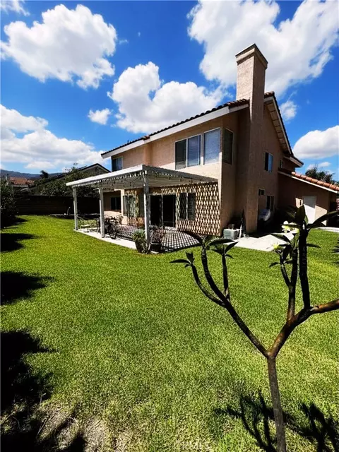 Exterior - 2391 Mangular Ave, Corona, CA 92882 photo 3 of 6