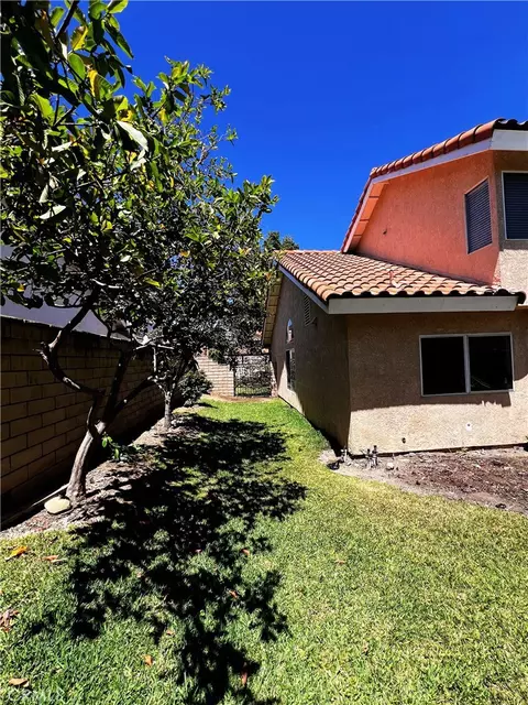 Exterior - 2391 Mangular Ave, Corona, CA 92882 photo 4 of 7