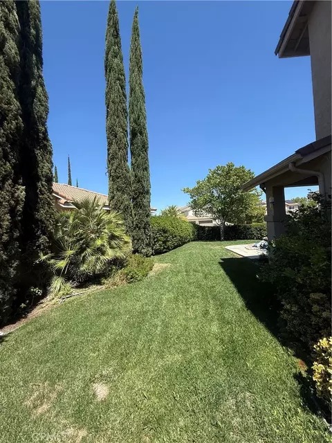 42482 Circulo Cavinara, Murrieta, CA 92562 photo 2