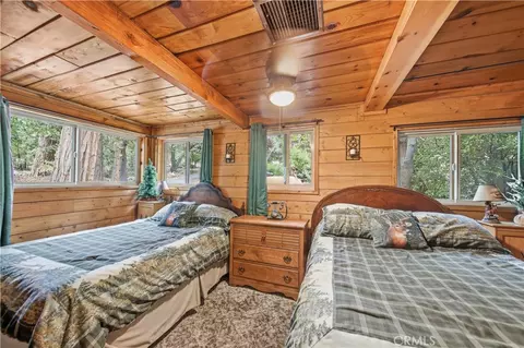 Bedroom - 9160 Coffey, Forest Falls, CA 92339 photo 3 of 4