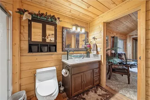 Bath - 9160 Coffey, Forest Falls, CA 92339 photo 2 of 3